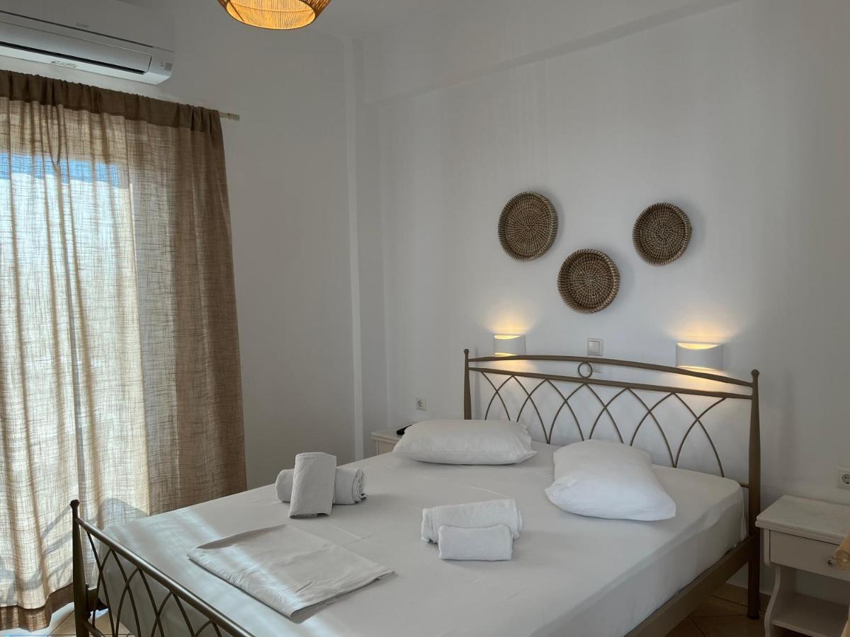 Hotel Chrisoula Antiparos Città Esterno foto