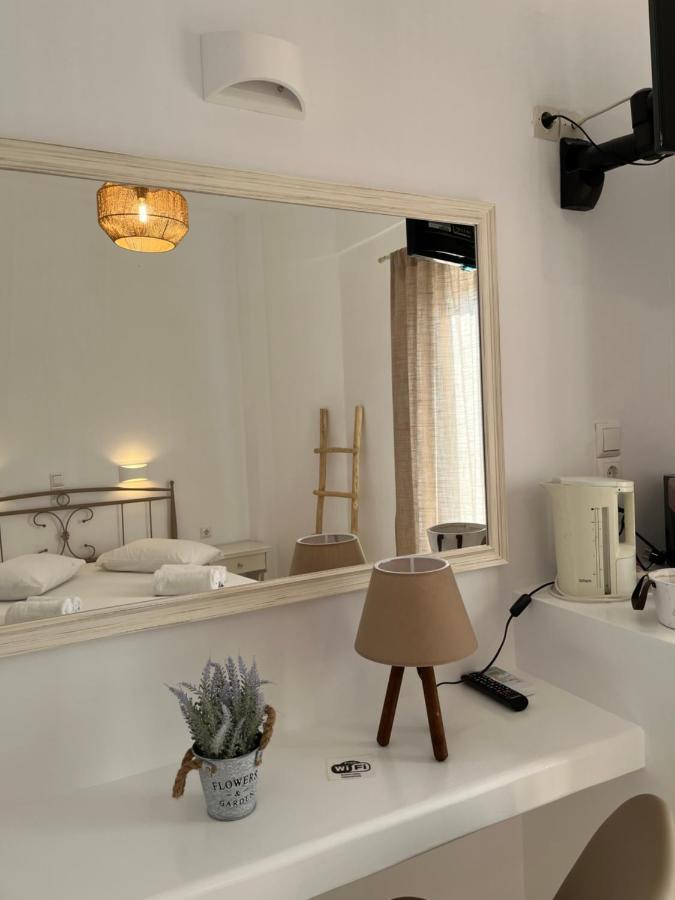 Hotel Chrisoula Antiparos Città Esterno foto